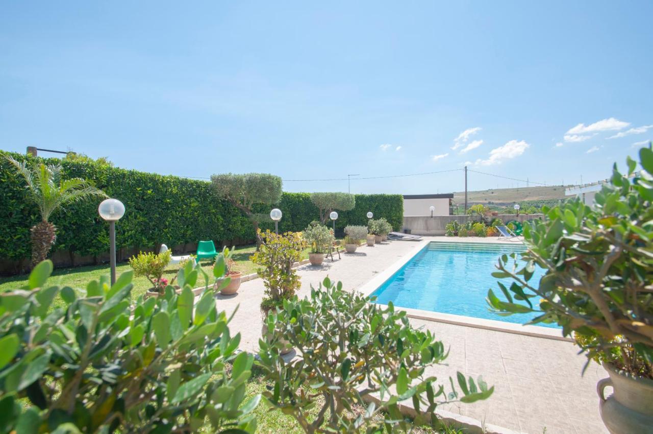 B&B Vittoria House Carlentini Exterior foto